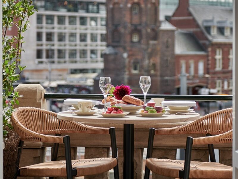 Breakfast De L'Europe Balcony View