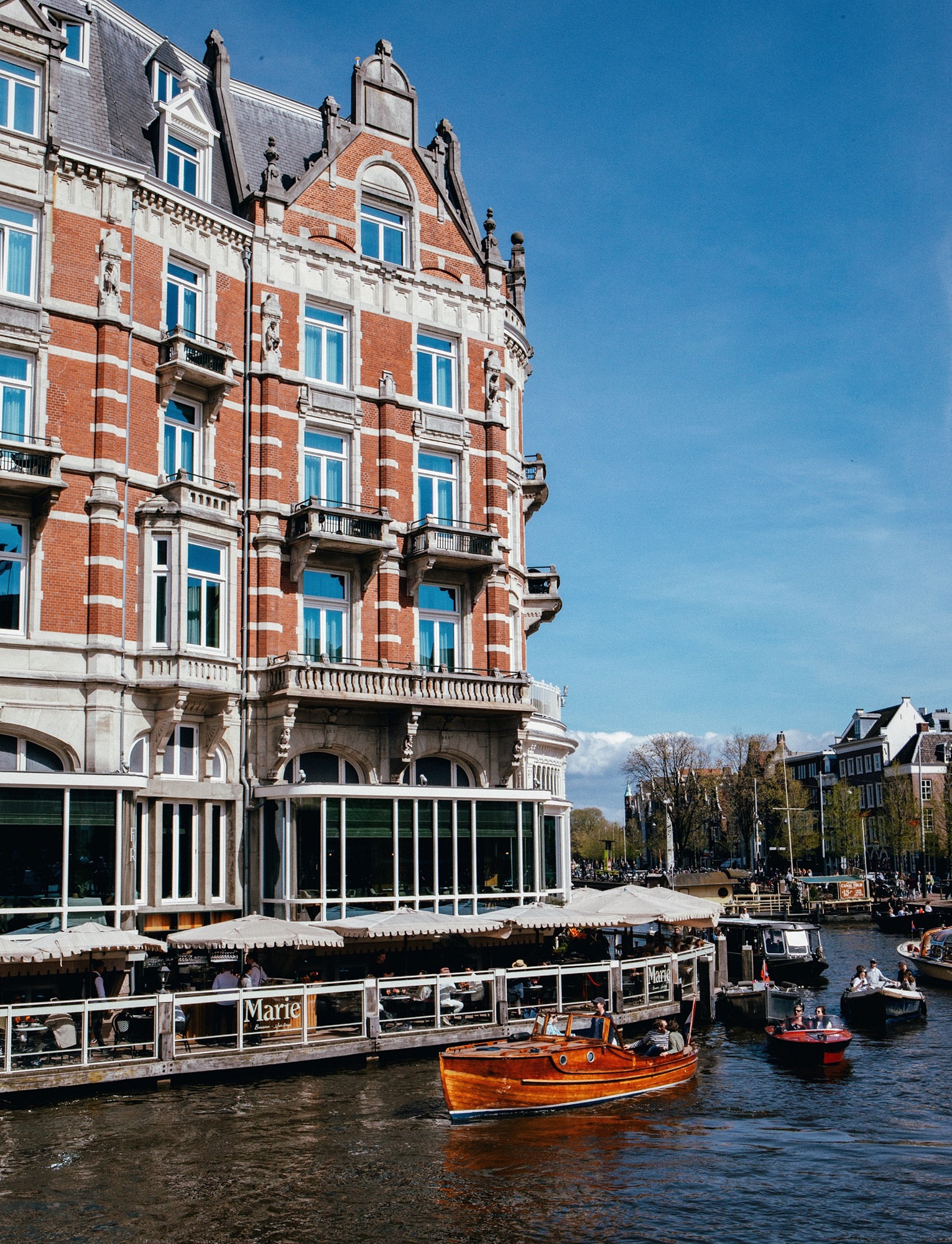Brasserie Marie - Terrace Sur L'Eau