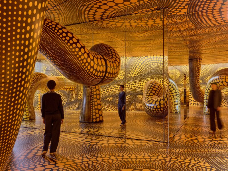 Immersive art installation